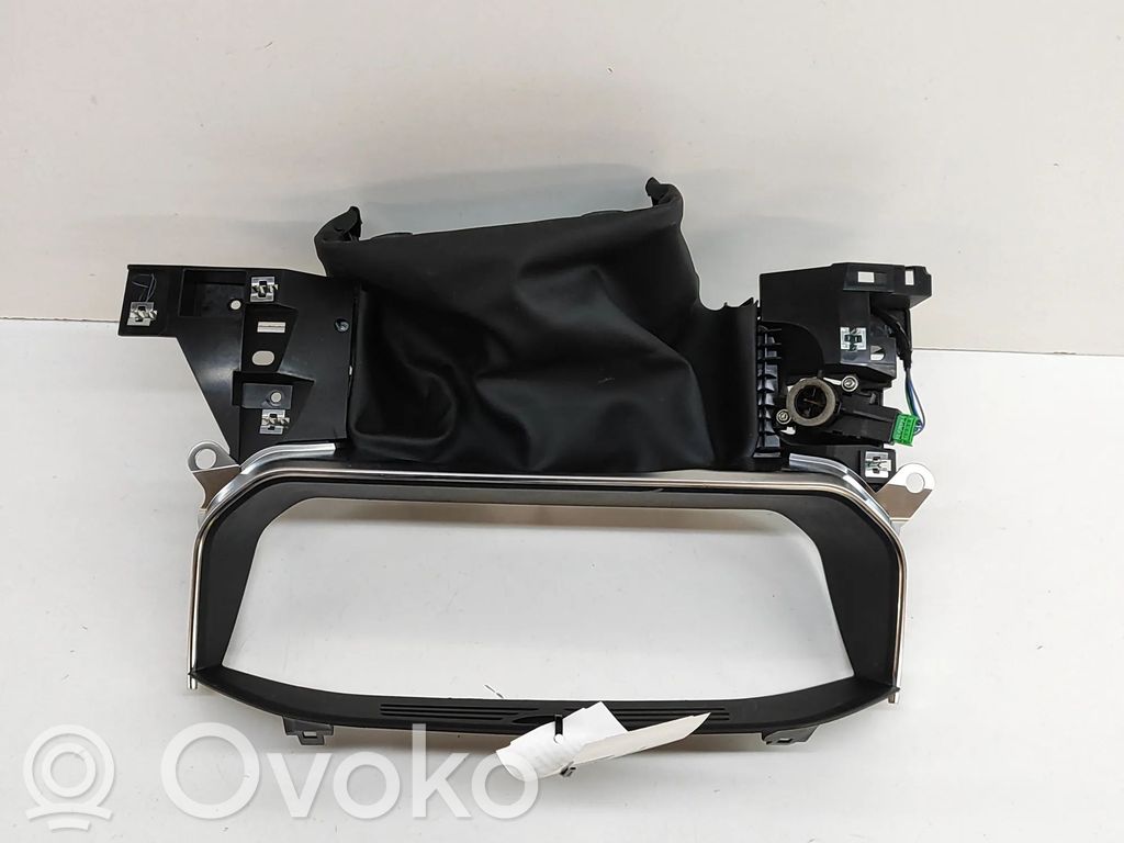 Land Rover Range Rover Sport L494 Element deski rozdzielczej 