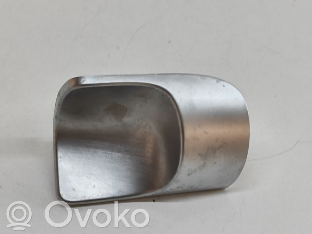 Mercedes-Benz EQB Rivestimento del vano portaoggetti del cruscotto