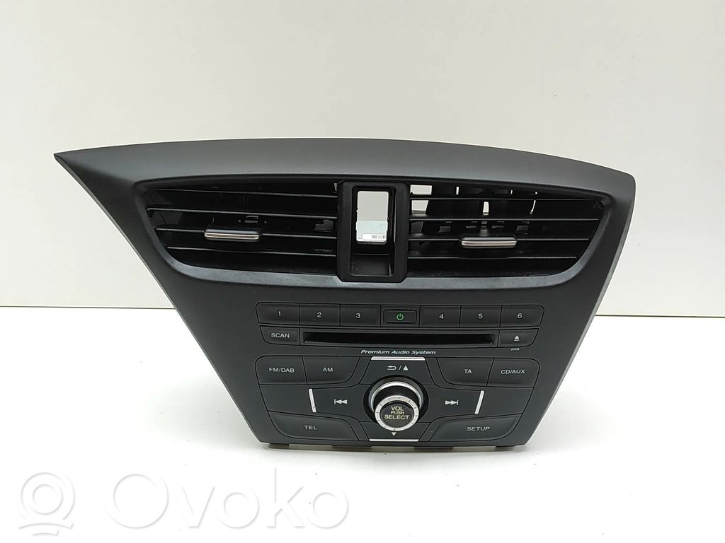 Panel / Radioodtwarzacz CD/DVD/GPS   39100TA9G510M1