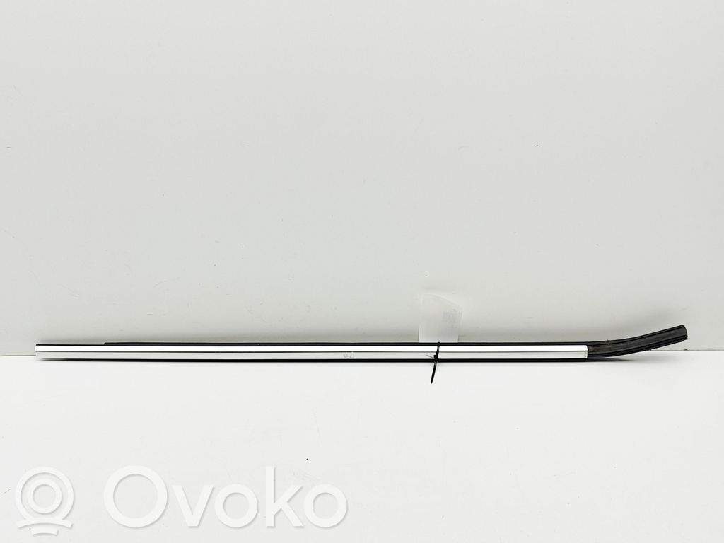 Audi Q4 e-tron Cheder geam 