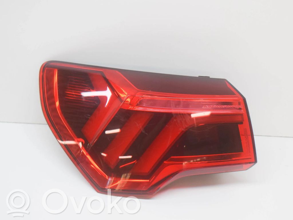 Audi Q3 F3 Lampa tylna 