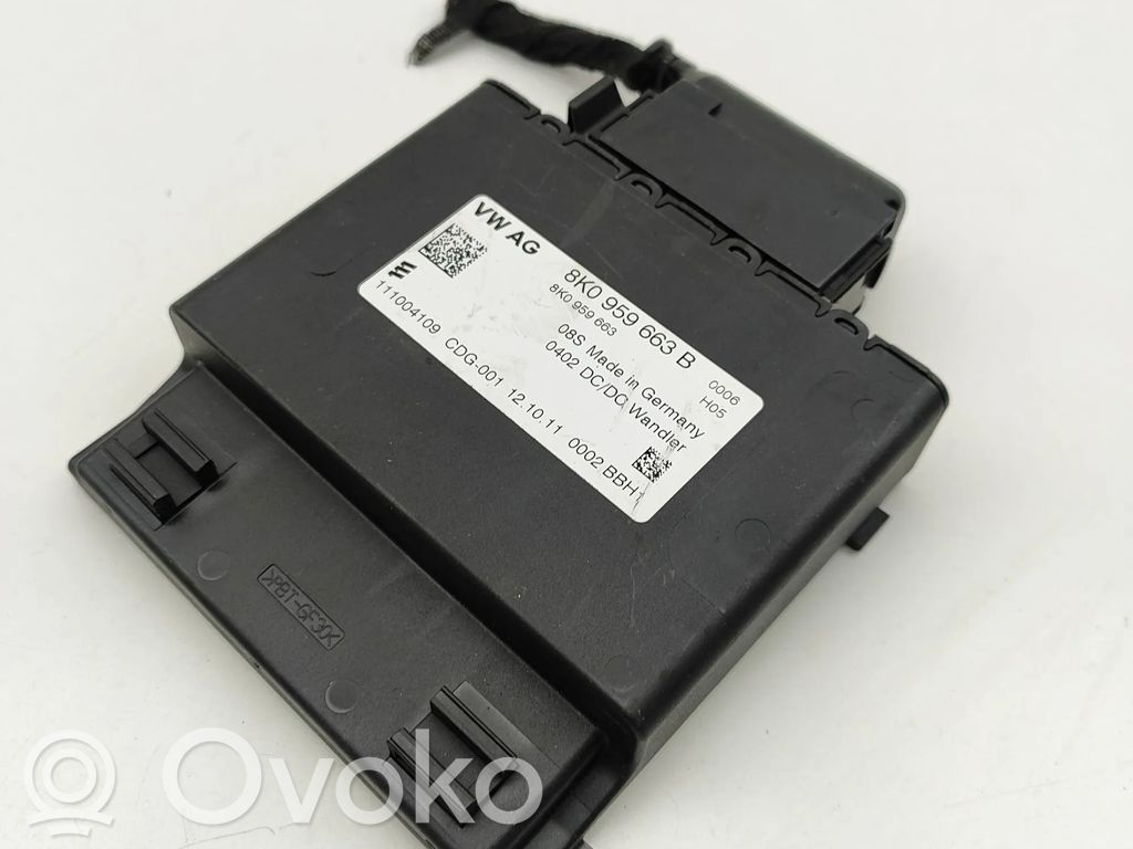 Module de commande suspension   8K0959663B