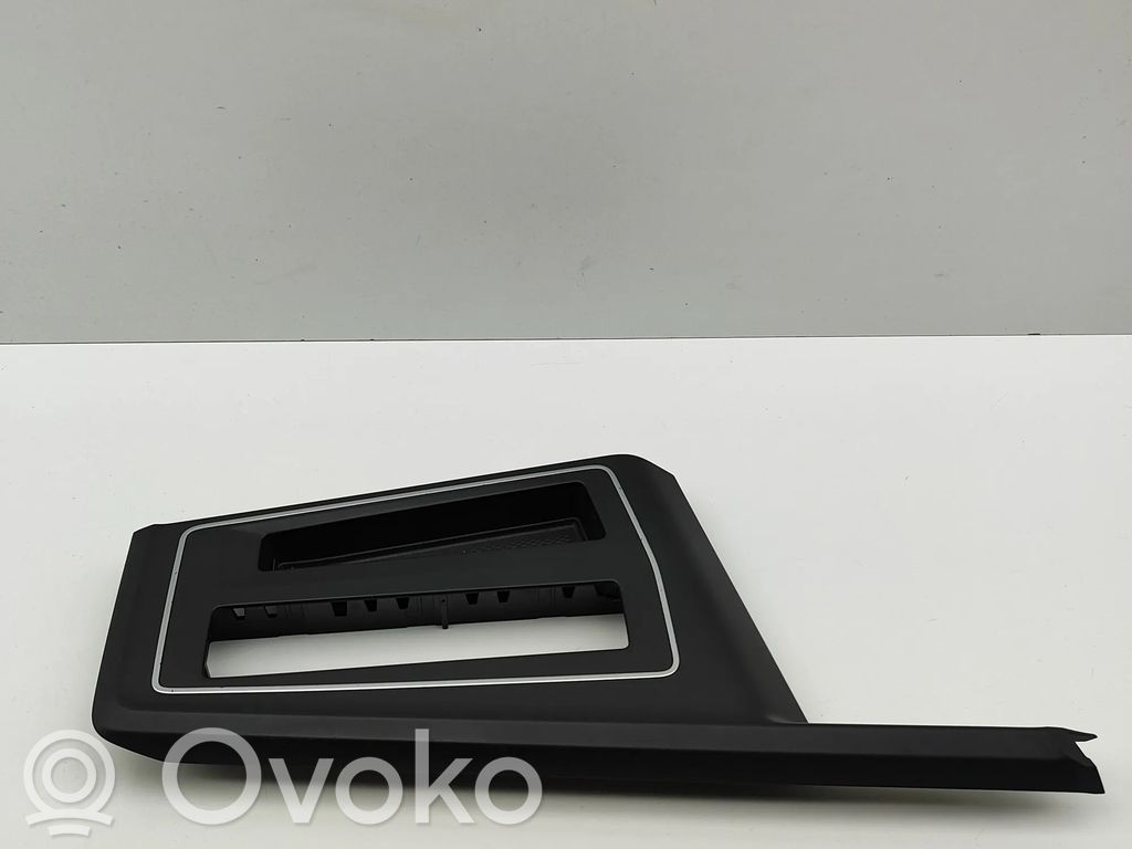 Volkswagen Golf VIII Altri elementi della console centrale (tunnel) 