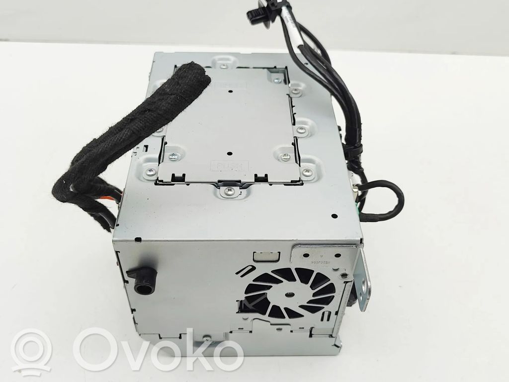 Volvo XC40 Panel / Radioodtwarzacz CD/DVD/GPS 