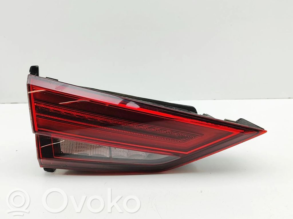 Audi A3 S3 8V Takaluukun takavalot 