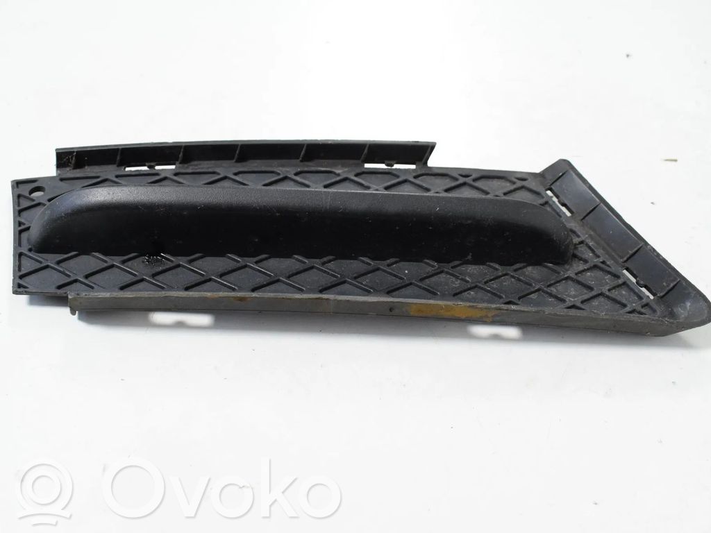 Kühlergrill   7154554