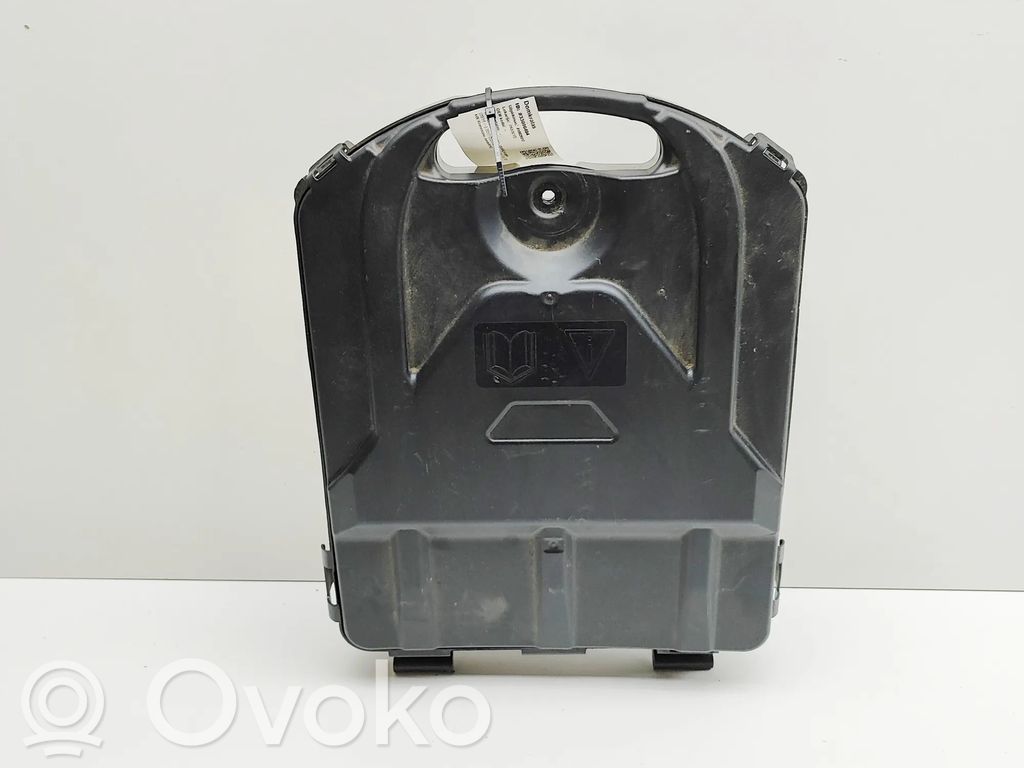 Opel Vivaro Lift Jack 