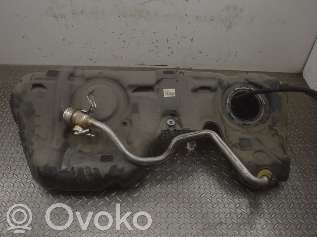 BMW 4 F32 F33 Fuel tank 