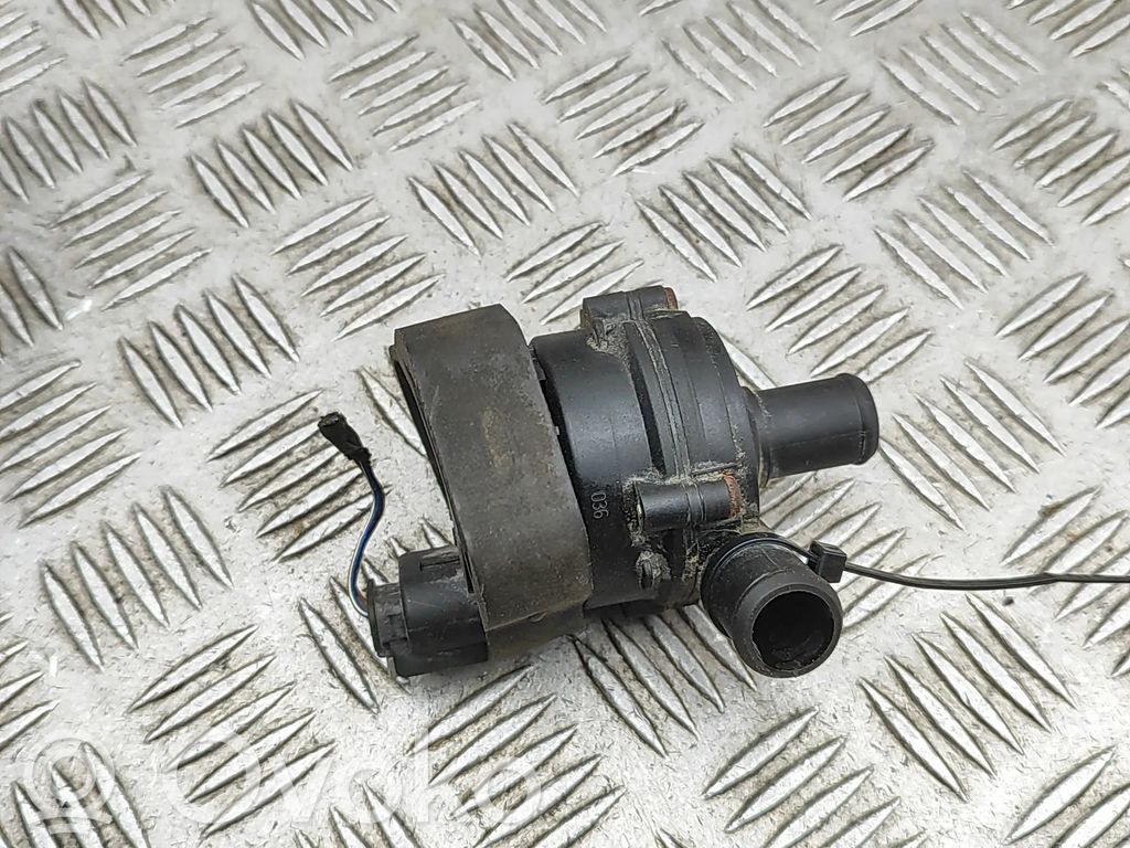 Mercedes-Benz ML W166 Pompa elettrica dell’acqua/del refrigerante ausiliaria