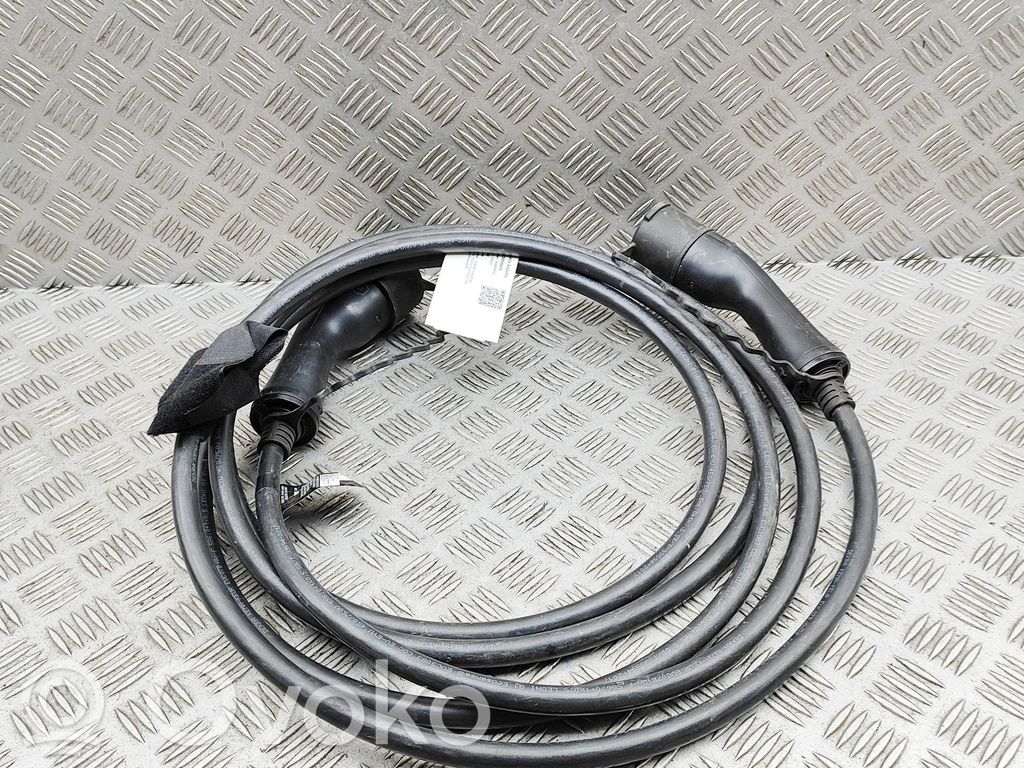 Volvo C40 Kabel do ładowania samochodu elektrycznego 