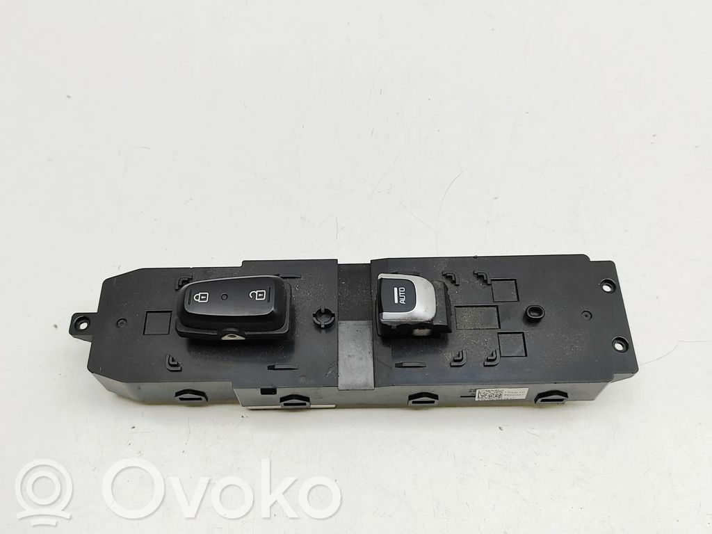 Electric window control switch   93575D4BE0