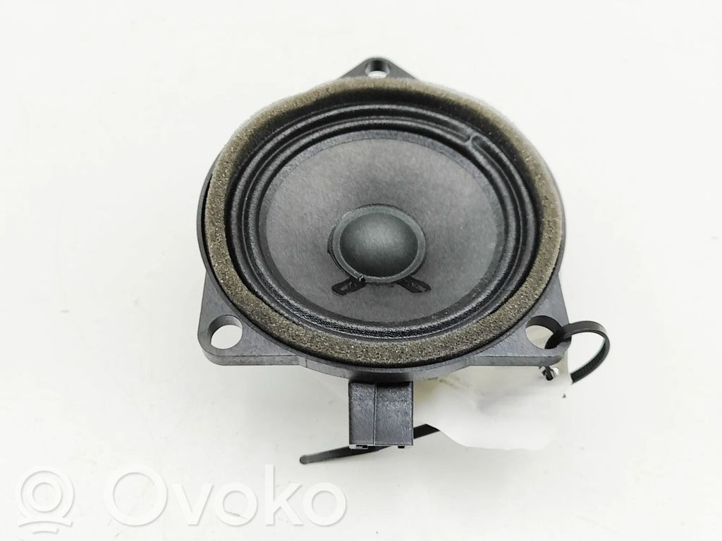Volvo XC40 Altavoz de la puerta delantera