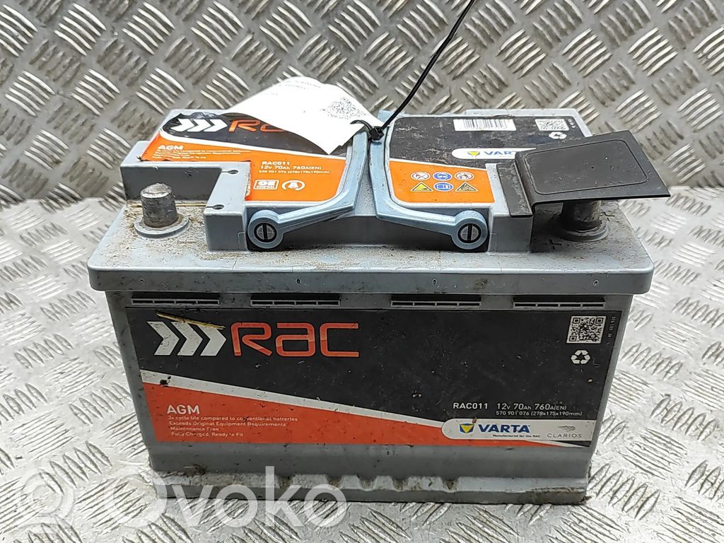 Volkswagen PASSAT B7 Batteria auto 