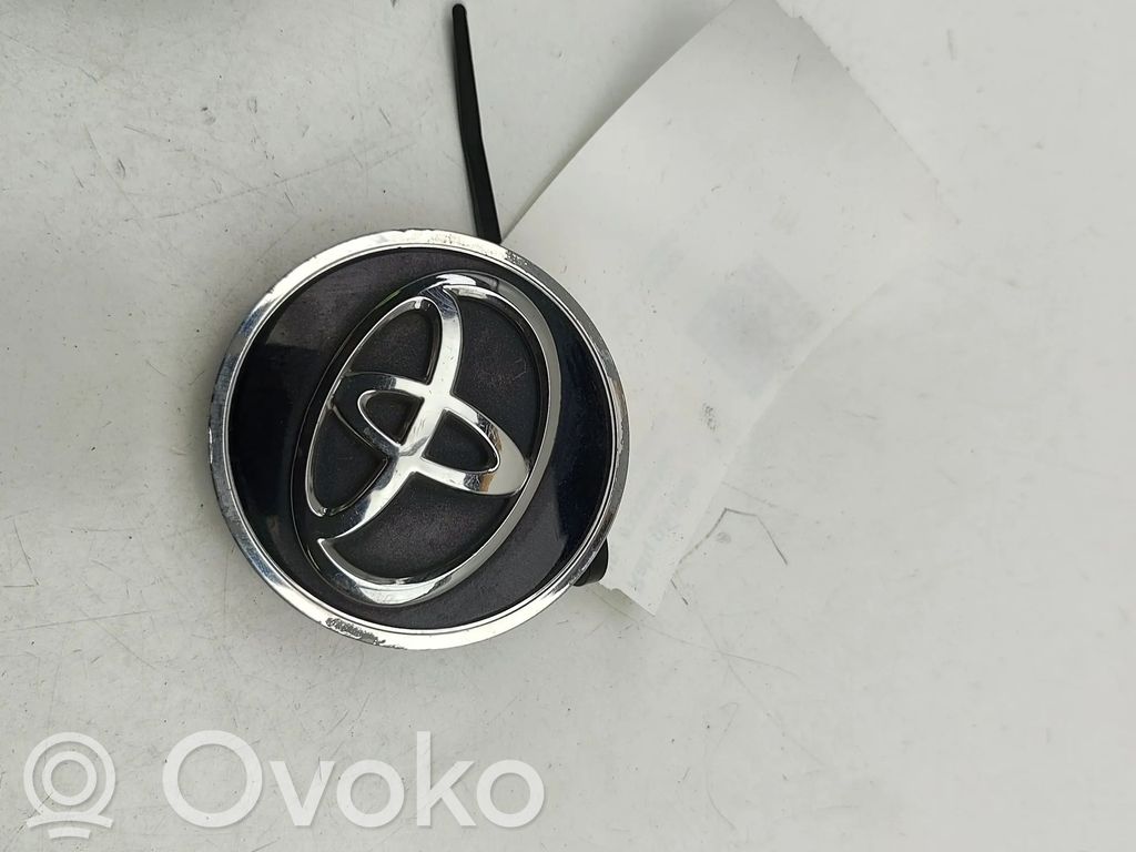 Toyota RAV 4 (XA50) Mozzo/copricerchi/borchia della ruota R20