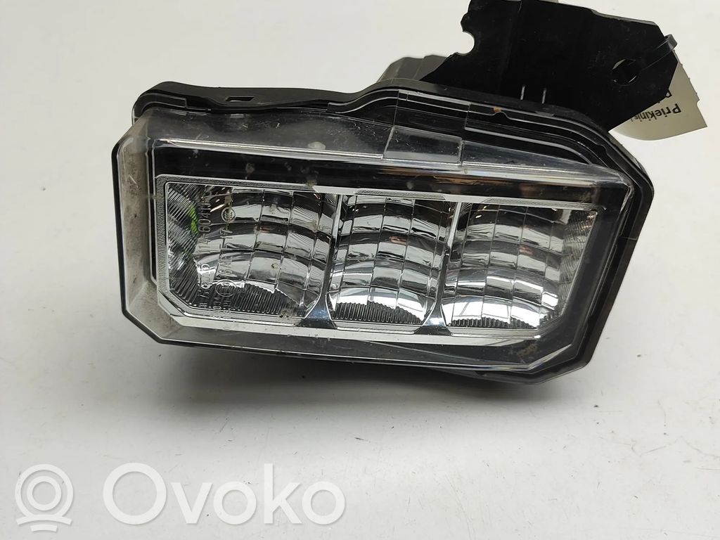 Etusumuvalo   84501SJ010