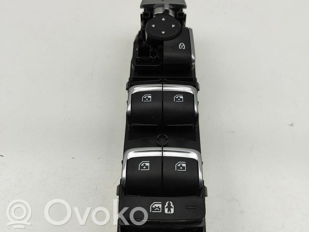 KIA Sorento IV Przyciski szyb 