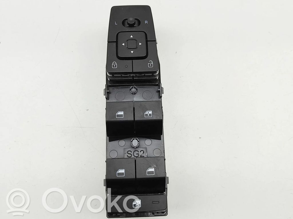 KIA Niro Electric window control switch 