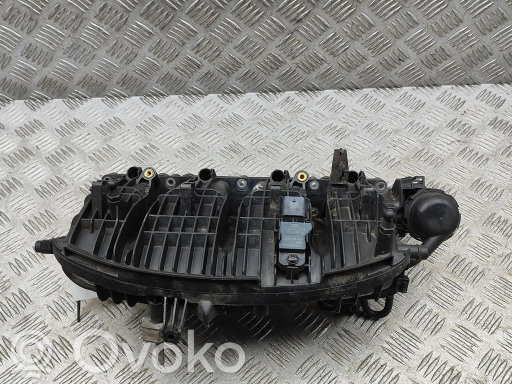 Audi A5 Kolektor ssący 