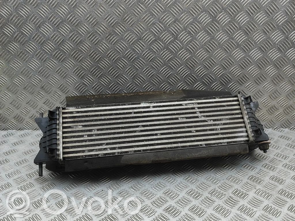 Nissan Navara D23 Radiador intercooler 