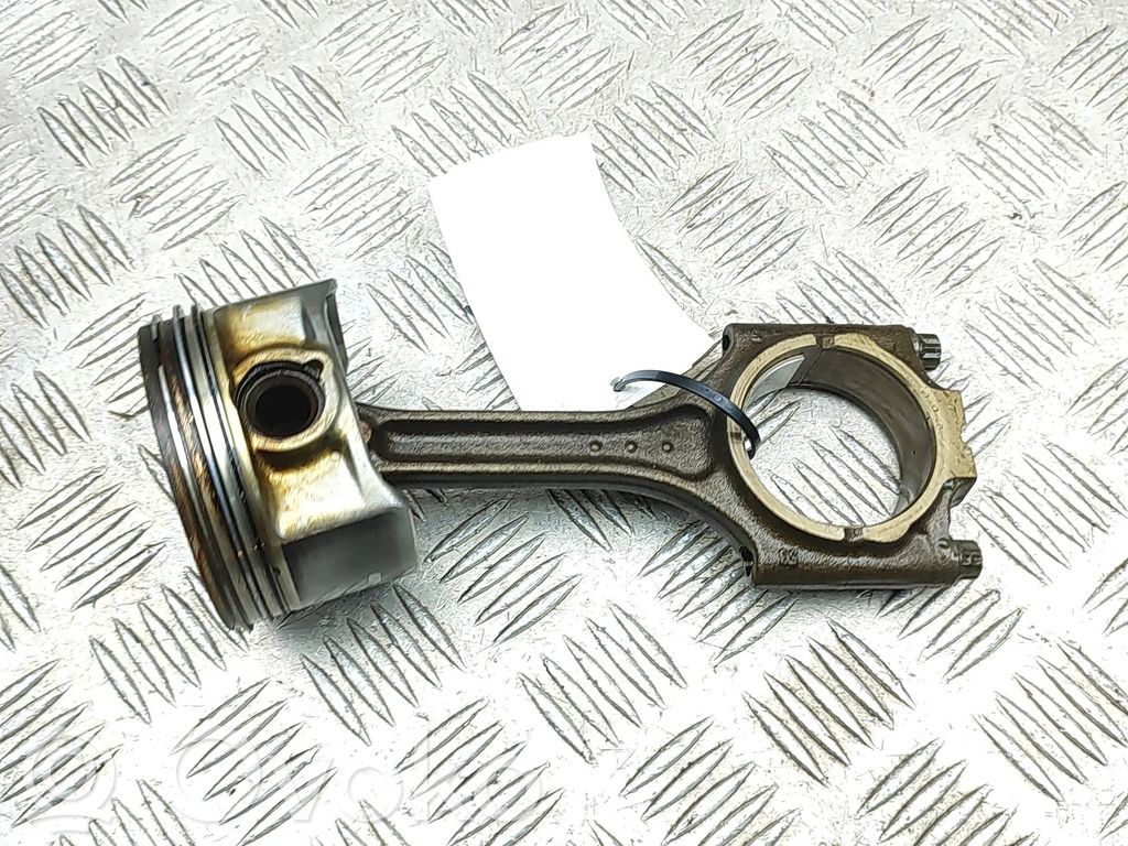 Ford Focus Piston 
