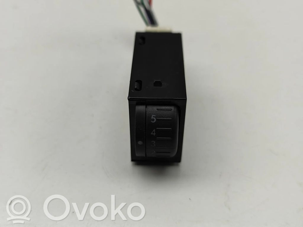 Subaru Forester SJ Headlight level height control switch 