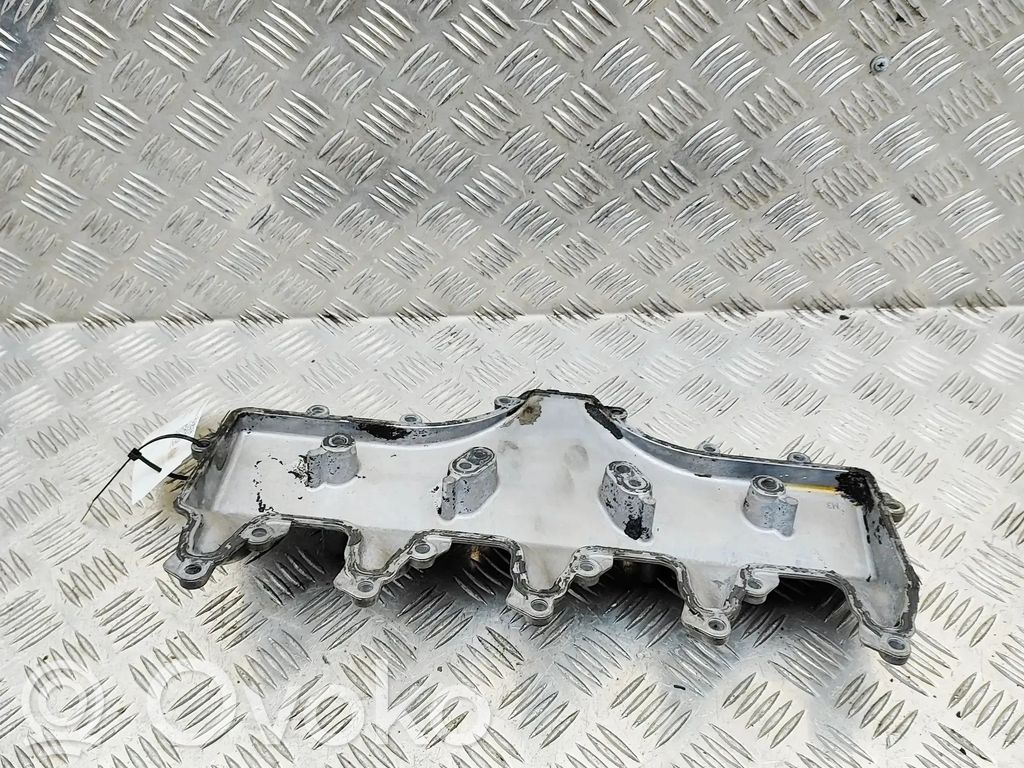 Volvo V70 Vārstu vāks 