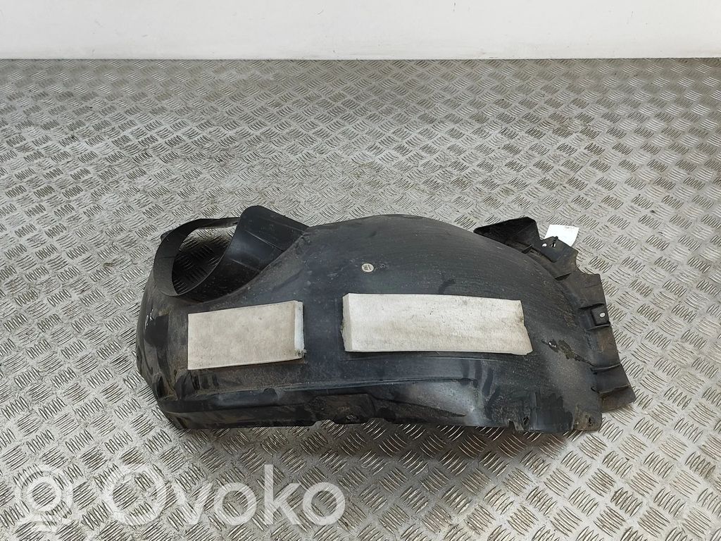 Volkswagen Golf VIII Nadkole przednie 