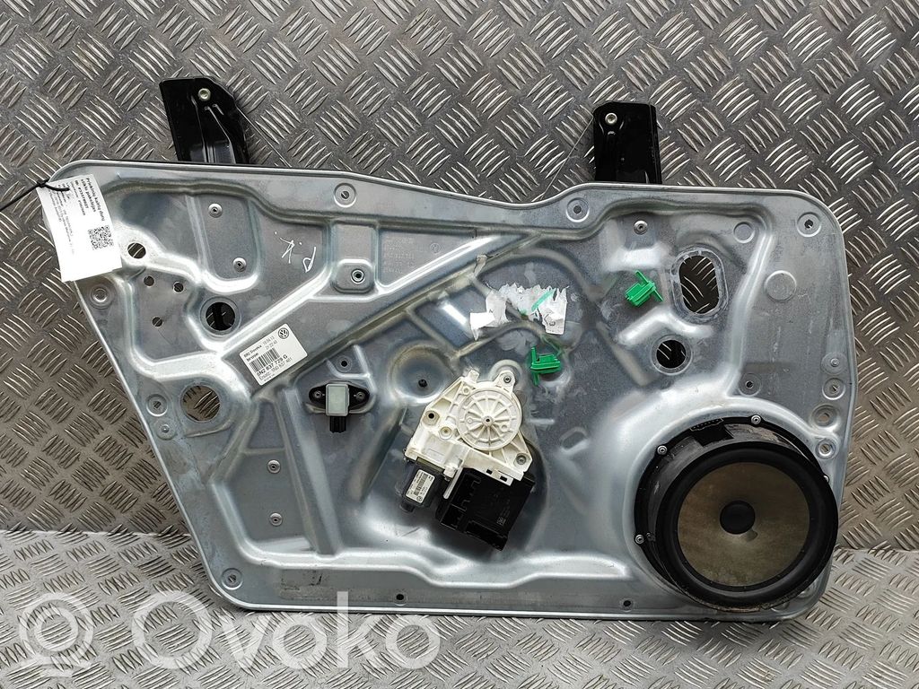 Volkswagen Tiguan Podnośnik szyby drzwi z silniczkiem 