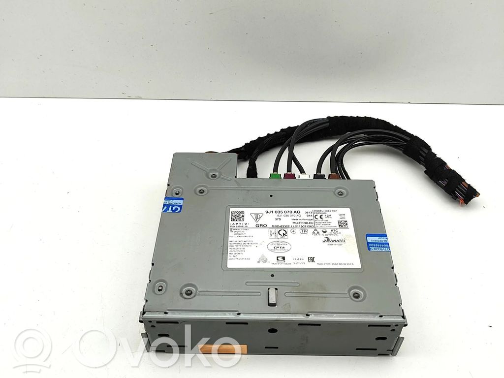 Porsche Taycan 9J1 Panel / Radioodtwarzacz CD/DVD/GPS 
