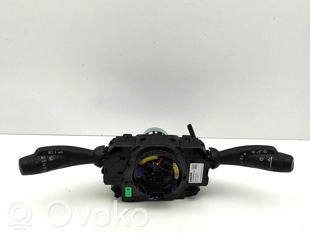 Volvo XC40 Palanca de intermitentes 