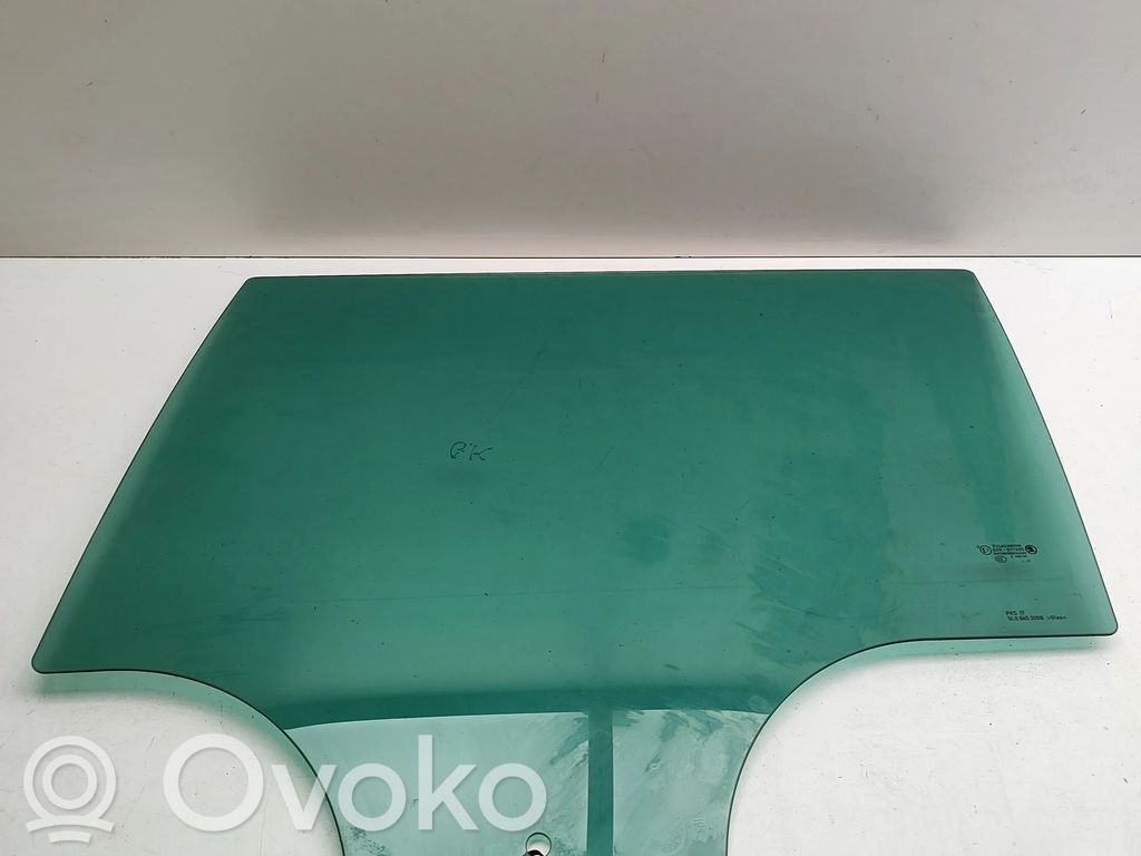 Skoda Yeti (5L) Vetro del finestrino della portiera posteriore