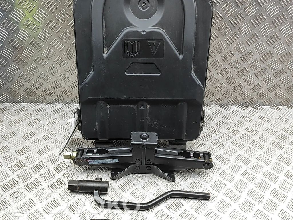 Opel Vivaro Lift Jack 