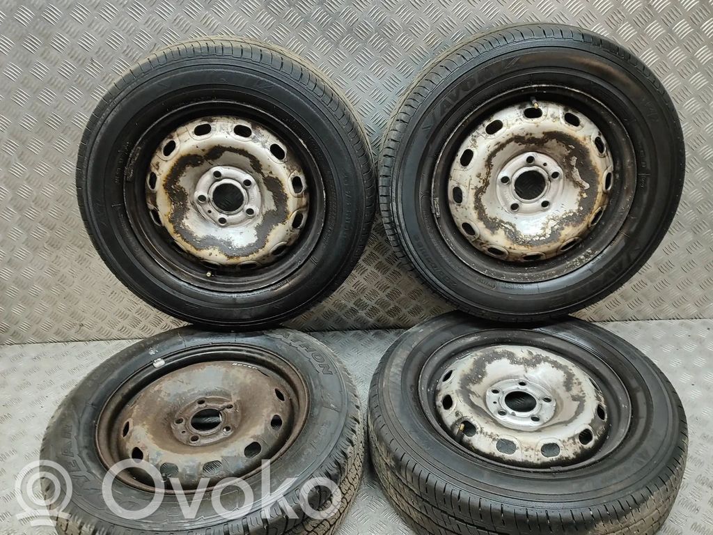 Opel Vivaro Cerchione in acciaio R16 