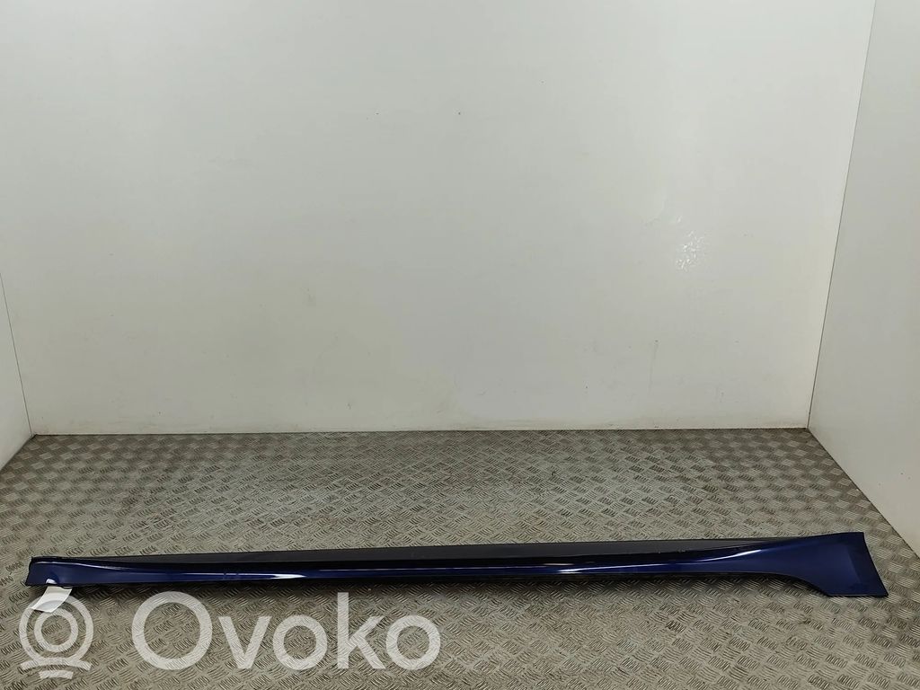 Audi A5 Sill 
