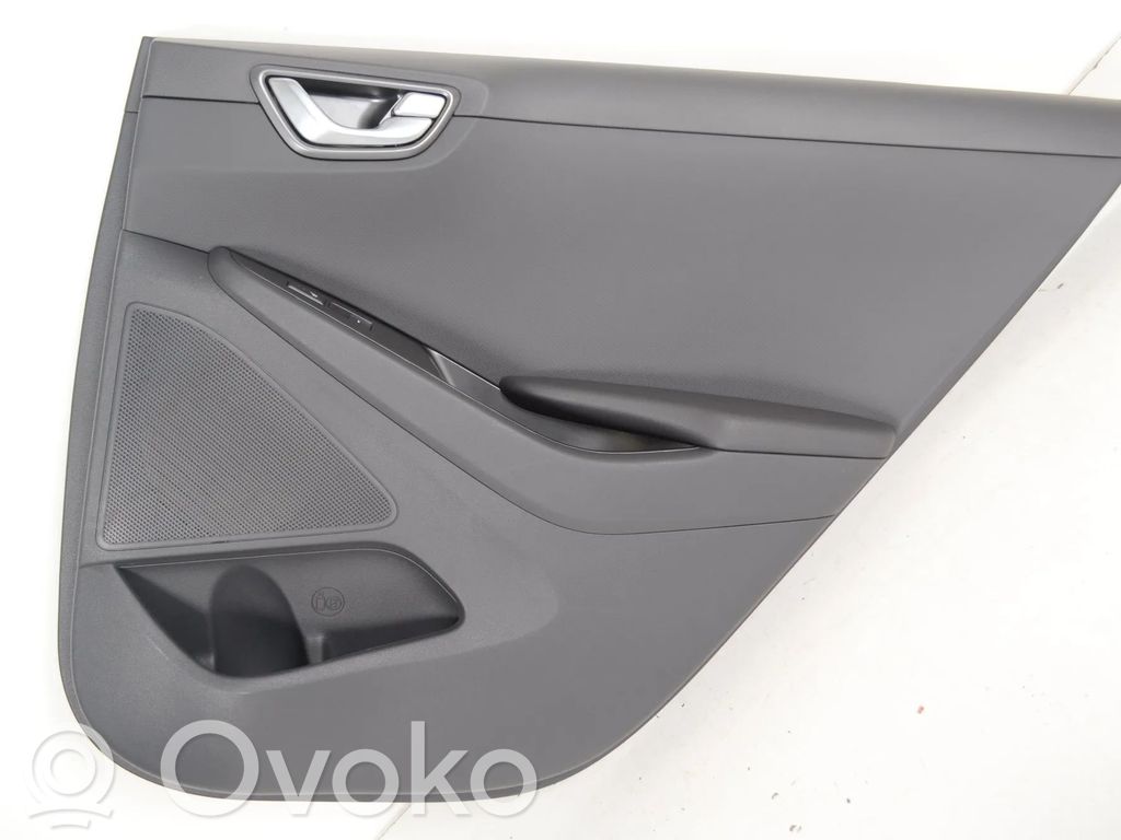 Hyundai Ioniq Boczki / Poszycie drzwi tylnych 