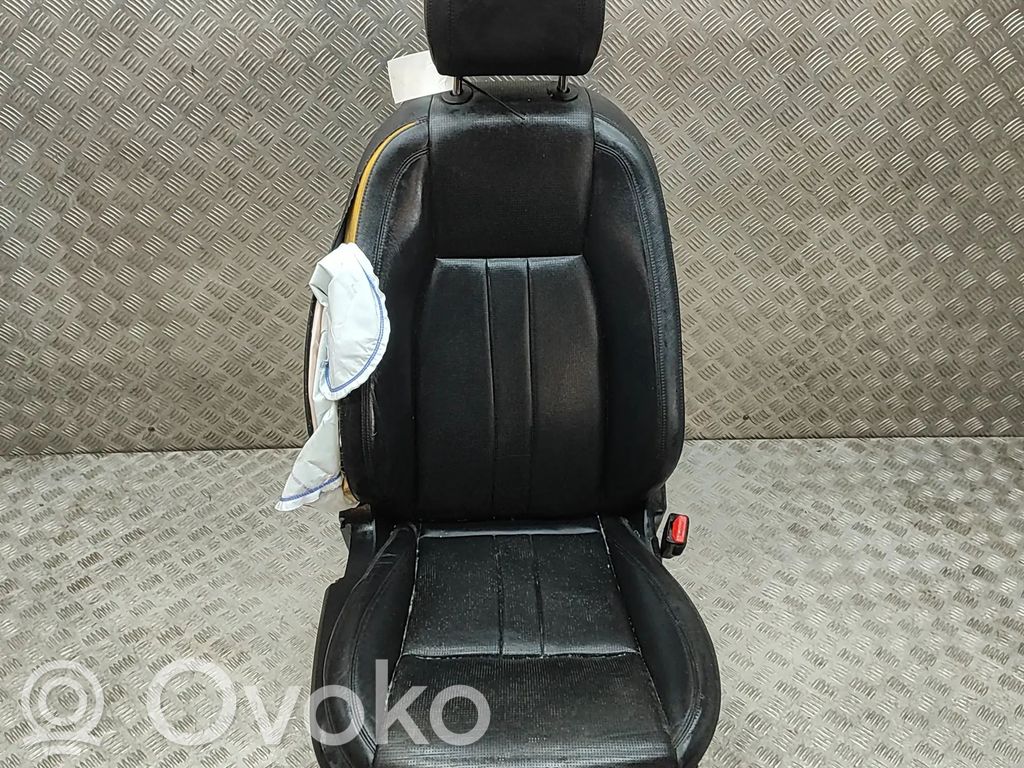 Land Rover Discovery Sport Fotel przedni pasażera 