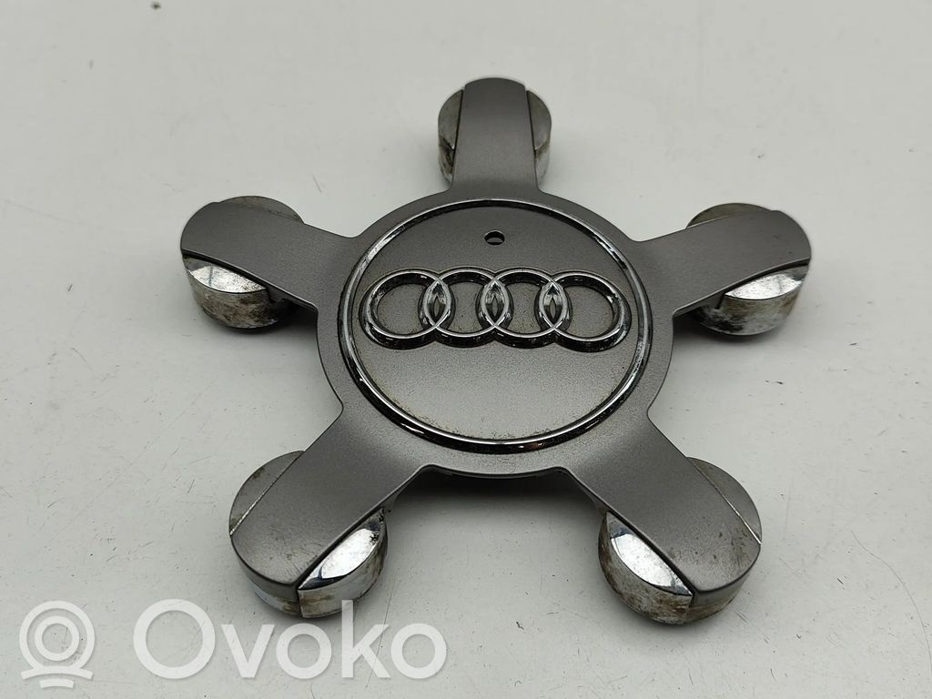 Audi Q5 SQ5 8R R20-pölykapseli 