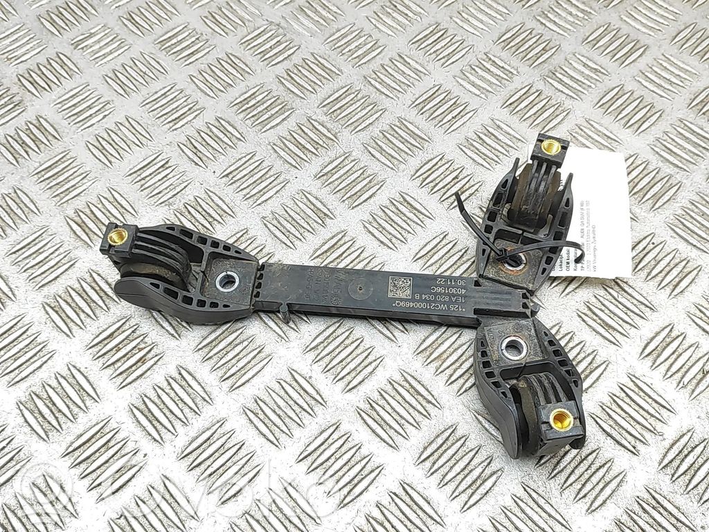 A/C compressor mount bracket   1EA820034B