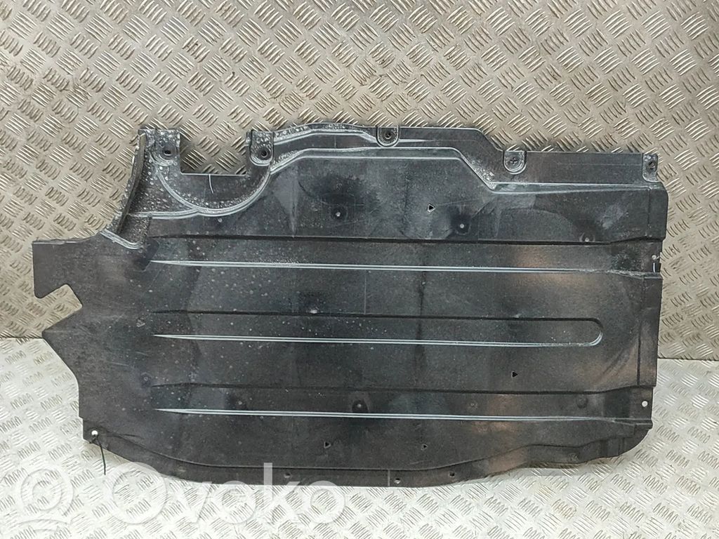 BMW X7 G07 Dugno apsauga 
