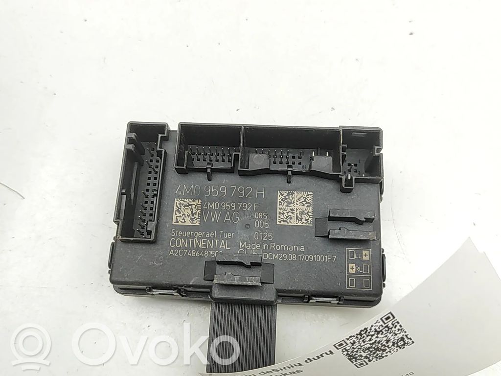 Audi A5 Unidad de control/módulo de la puerta 