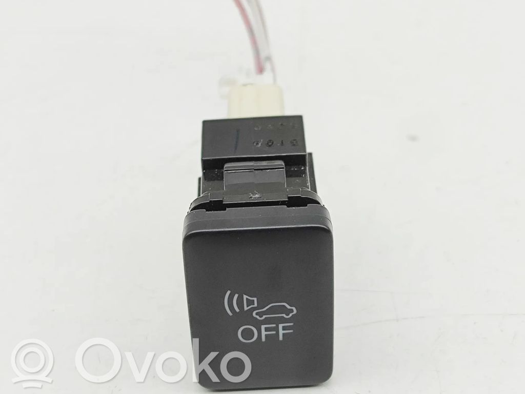 Mitsubishi Outlander Otros interruptores/perillas/selectores