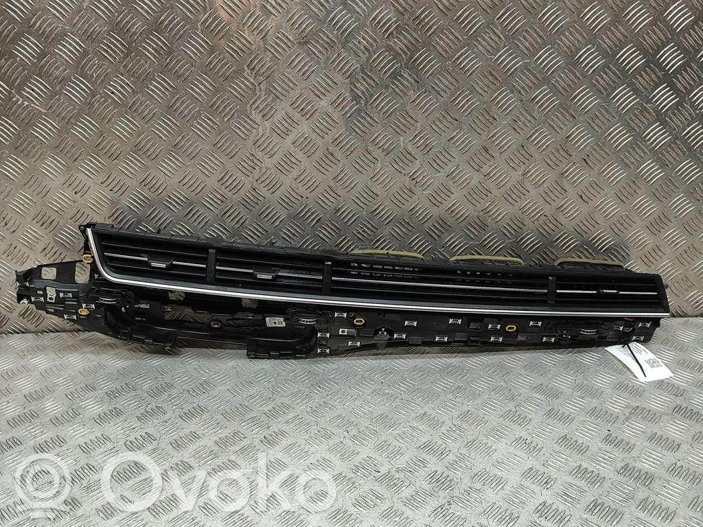 Audi Q7 4M Dysze / Kratki nawiewu deski rozdzielczej 