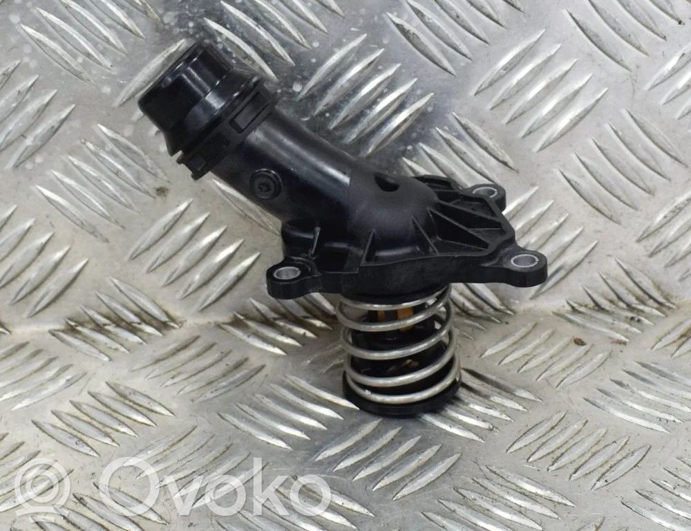 Toyota Avensis T270 Termostat 