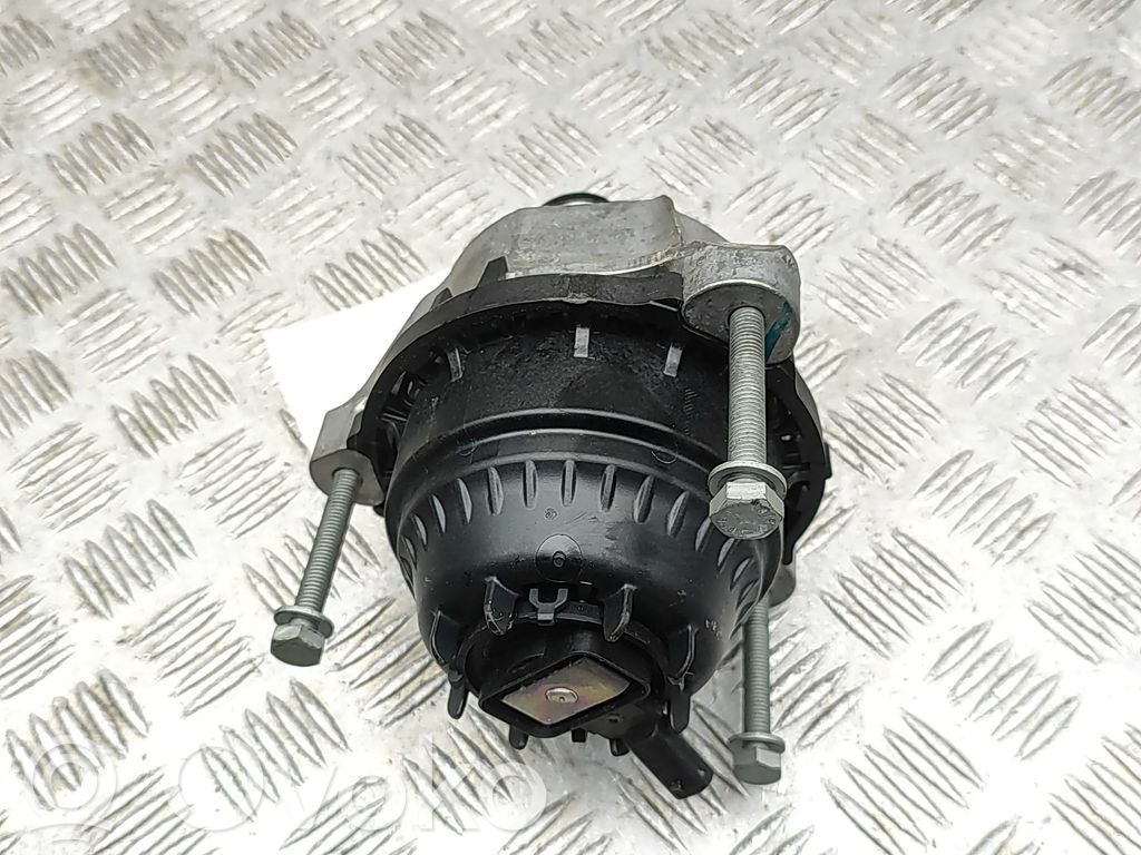 BMW X5 G05 Supporto di montaggio del motore 
