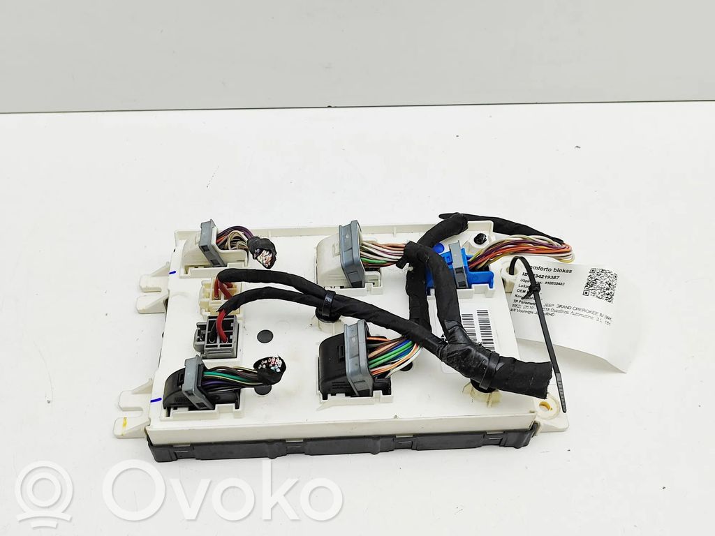 Jeep Grand Cherokee Korin keskiosan ohjainlaite 