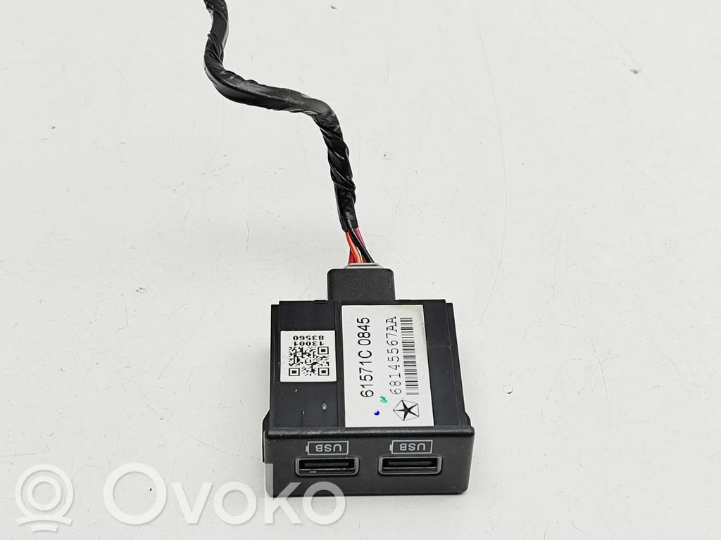 Jeep Grand Cherokee Enchufe conector USB 
