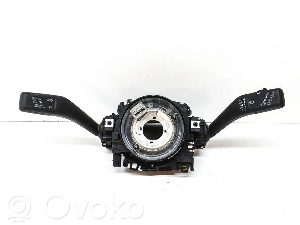 Commodo de clignotant   5K0953549D,5K0953513K,5K0953507BB