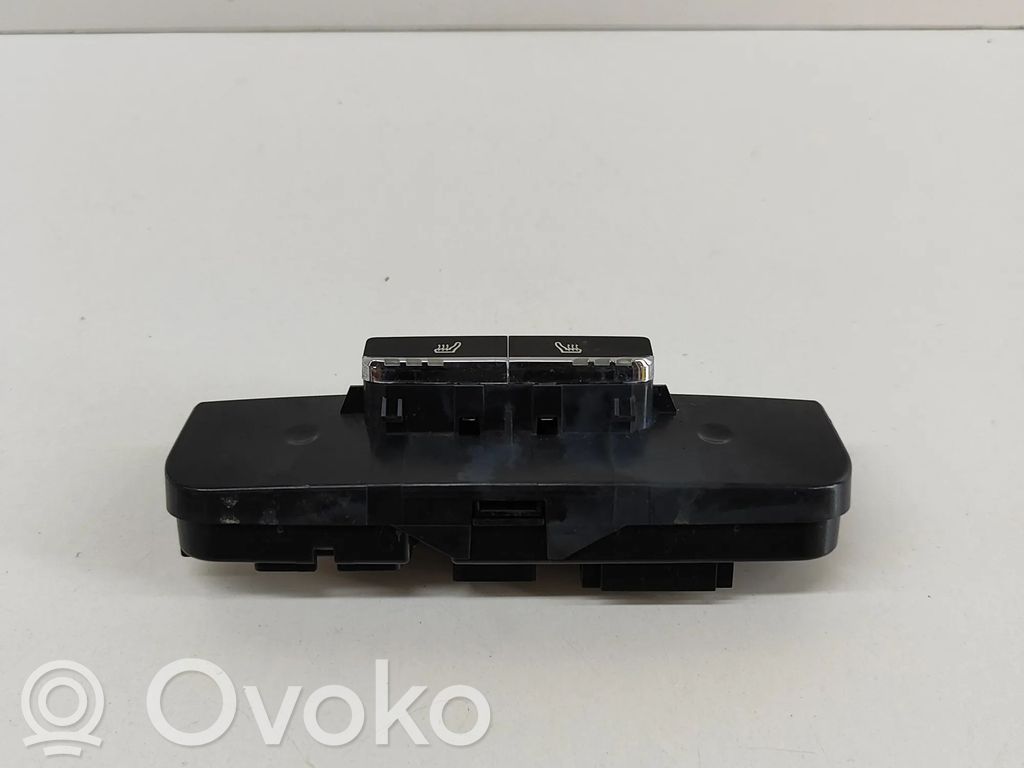 Przełączniki podgrzewania foteli   95B907049F,5HB011655
