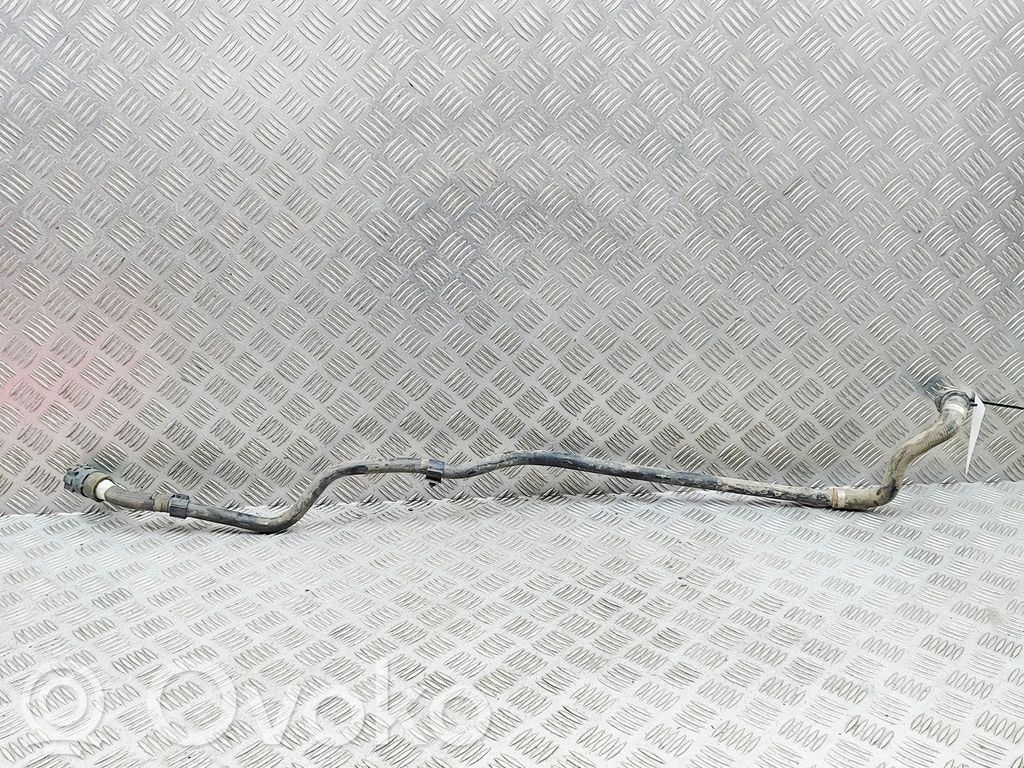 BMW iX Conductă/furtun lichid de răcire motor 