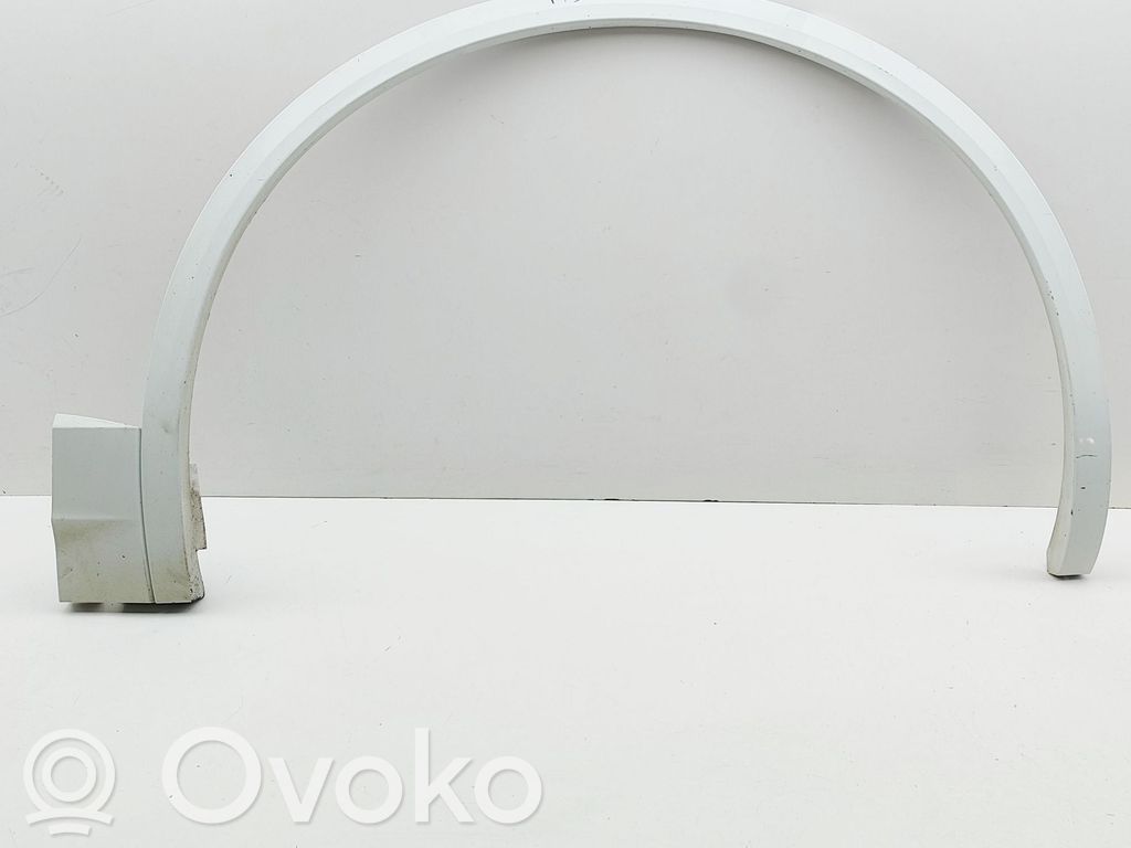 Volkswagen Touareg III Panel wykończeniowy błotnika 